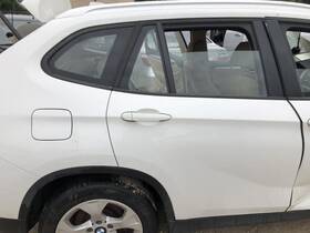 41002993820 Bmw 2012-2015 X1 Rear Side Door Right Passenger White Without Privacy Glass 883693
