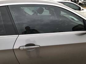 41517200570 Bmw 2007-2013 328i Coupe Right Front Passenger Door A52 Space Gray Met 813359