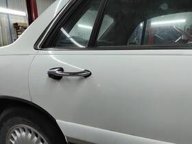 130-02560r Buick Local Pickup Only Passenger Right Rear Side Door Fits 92-99 Lesabre 1698242
