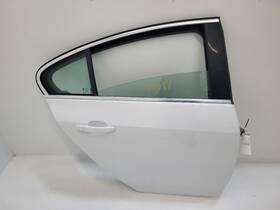 20966025 Buick 2011 Regal Rh Passenger Rear Side Door Cxl German Built Opt Rue White