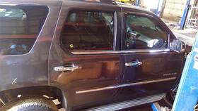 130-01182r Cadillac Passenger Right Rear Side Door Fits 10-14 Escalade 2278385