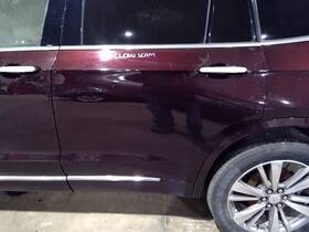 130-10415l Cadillac Local Pickup Only Driver Left Rear Side Door Fits 20-23 Xt6 1355978