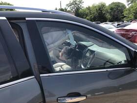 22768453 Cadillac 2010-2015 Srx Right Front Passenger Door Gray 864601