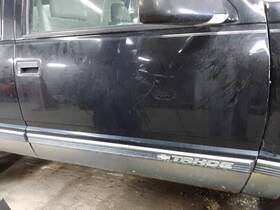 120-05721er Chevrolet Truck Local Pickup Only Passenger Front Door Electric Fits 95-02 3500 Pick