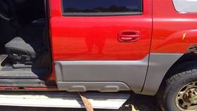 130-02830cl Chevrolet Truck Driver Left Rear Side Door Fits 02 Avalanche 2500 10282120