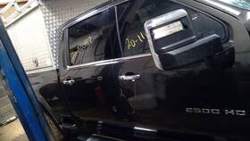 130-10370ar Chevrolet Truck Wa334e Oxford Gnk Passenger Rear Side Door Crew Cab Fits 20-23 Silverado 2500