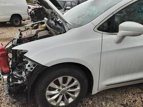 110-02828l Chrysler Local Pickup Only Driver Left Fender Vin G 8th Digit Fits 17-18 Pacifica 12476