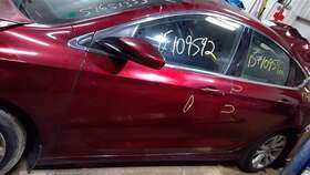 120-05761bl Chrysler Driver Front Door Electric Sedan Tempered Glass Fits 15-17 200
