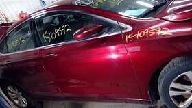 120-05762br Chrysler Passenger Front Door Electric Sedan Tempered Glass Fits 15-17 200