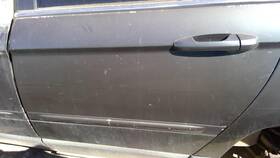 130-02924bl Chrysler Local Pickup Only Driver Left Rear Side Door With Laminated Glass Fits 04-05 P