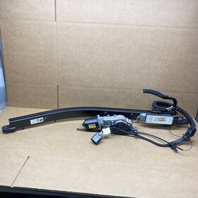 68368918aaa Chrysler 17-24 Pacifica Right Rh Sliding Door Electric Motor With Track Tested