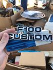 D7tz-16720-k Fomoco Nos Ford Truck Custom Fender Emblem