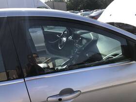120-05606br Ford Passenger Front Door Electric Windows Fits 12-14 Focus 865955