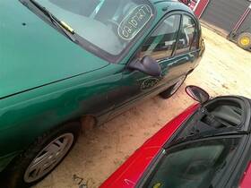 130-03054br Ford Puerta Passenger Rear Side Door Sedan Manual Fits 97-02 Escort 10154029