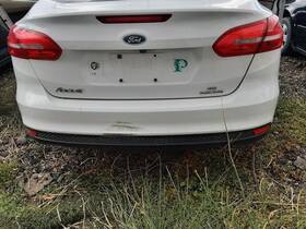 190-02172c Ford Local Pickup Only Rear Bumper Sedan Grained In Black Rockers Fits 15-18 Focus