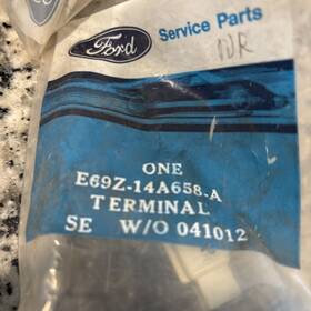 E69z-14a658-a Ford Nos 1986-1991 Aerostar Sliding Door Power Lock Control Terminal E69z-14a658