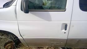 120-05563gl Ford Truck Local Pickup Only Driver Front Door Low Mounted Mirror Fits 97-07 E150 Va