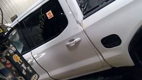 130-10652al Gmc Truck 20-24 Sierra 1500 Driver Left Rear Door Crew Cab Gaz White