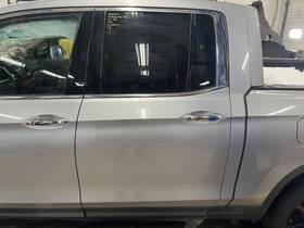 130-60692l Honda Driver Left Rear Side Door Fits 17-24 Ridgeline 232007