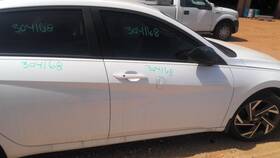 120-10689r Hyundai Passenger Right Front Door Fits 24-25 Elantra 2017926