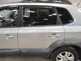 130-59205bl Hyundai Local Pickup Only Driver Rear Side Door Electric With Cladding Fits 05-09