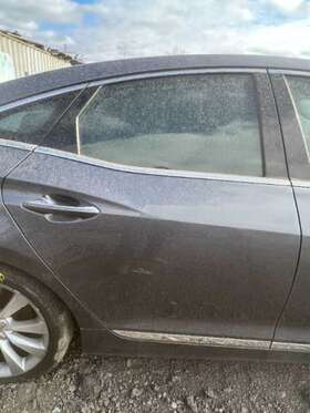 130-59329ar Hyundai Passenger Rear Side Door Electric With Sunshade Fits 12-17 Azera