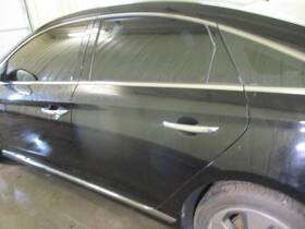 83471c1200 Hyundai Local Pickup Only Driver Rear Side Door Electric Korea Built Hybrid Fits 16-19