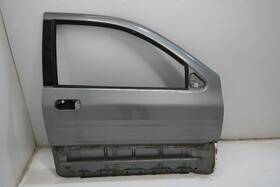 8972173080 Isuzu 99-01 Vehicross Passenger Right Front Door Silver
