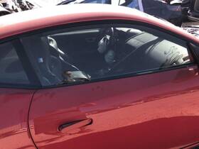 T2r27380 Jaguar 2015-2019 F Type Right Front Passenger Door 1ba Red Fits Coupe 821819