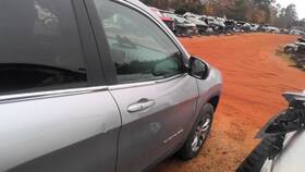 120-10270cr Jeep Local Pickup Only Passenger Right Front Door Fits 19-23 Cherokee 1925681