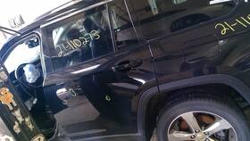 130-10393cl Jeep Black Driver Rear Side Door 121.7 Inch Wb Fits 21-23 Grand Cherokee 10304957