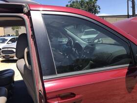 120-50180cr Kia Passenger Front Door Electric Without Solar Glass Fits 11-12 14 Sedona 953797