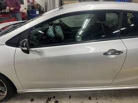 120-60594l Kia Driver Left Front Door Electric Coupe Fits 14-17 Forte 223061