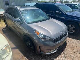 120-60705l Kia Driver Left Front Door Fits 17-22 Niro 2521175