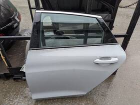 130-10487bl Kia Local Pickup Only Driver Rear Side Door Without Automatic Up And Down Fits 21