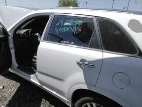 130-60507al Kia Local Pickup Only Driver Rear Side Door Electric With Sunshade Fits 14-15 Sore