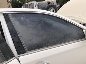 6700133150 Lexus 2004-2006 Es330 Right Front Passenger Door 062 Crystal White Pearl 904427
