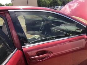 6700133220 Lexus 2013-2018 Es350 Right Front Passenger Door 3r1 Red Tempered Glass 949338