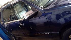 120-00721br Lincoln Passenger Front Door Electric Side Cladding Fits 07-15 Navigator 10310452
