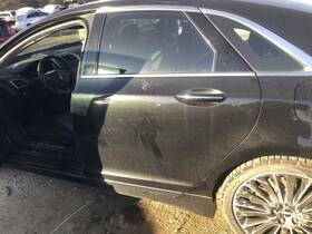 Ep5z5424631a Lincoln 2013-2020 Mkz Rear Side Door Left Driver Uh Black 843721