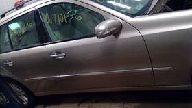 120-59070ar Mercedes-benz Passenger Front Door Gold 693 W211 E350 Fits 03-06 E-class