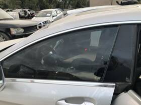 2187201505 Mercedes-benz 2012-2018 Cls550 Left Front Driver Door Silver Electric 903967