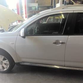 120-50256cl Mitsubishi Local Pickup Only Driver Left Front Door Fits 07-09 Outlander 756314
