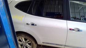 130-50522ar Nissan Passenger Rear Side Door Electric Vin J 1st Digit Fits 11-15 Rogue