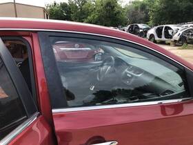 H01004afmb Nissan 2016-2019 Sentra Right Front Passenger Door Nac Red Electric 864335