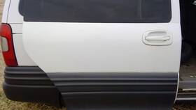 130-03101br Pontiac Local Pickup Only Passenger Rear Side Door Base Montana Emblem On Doors Fits 9