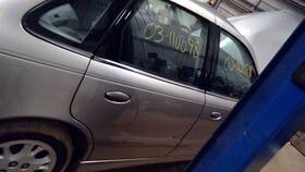 130-02880r Saturn Gold Passenger Rear Side Door Electric Sedan Fits 03-05 L Series 10304735