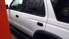 130-59443al Toyota 056 White Driver Rear Door Sr5 Privacy Tint Glass Fits 96-02 4 Runner 10296858