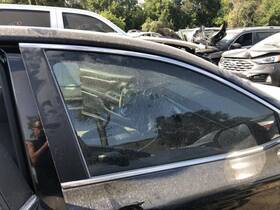 6700106280 Toyota 2018 2019 Camry Right Front Passenger Door Black Electric Window 898546
