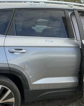 130-10661ar Volkswagen Local Pickup Only Passenger Right Rear Side Door Privacy Tint Fits 22-24 Taos